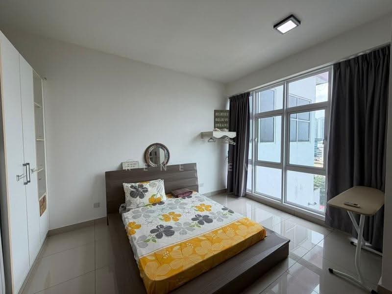 Kediaman Servis untuk Dijual di Twin Galaxy (Dwi Galaksi) - Rene Tew - Bedroom - PropertyGuru.com.my