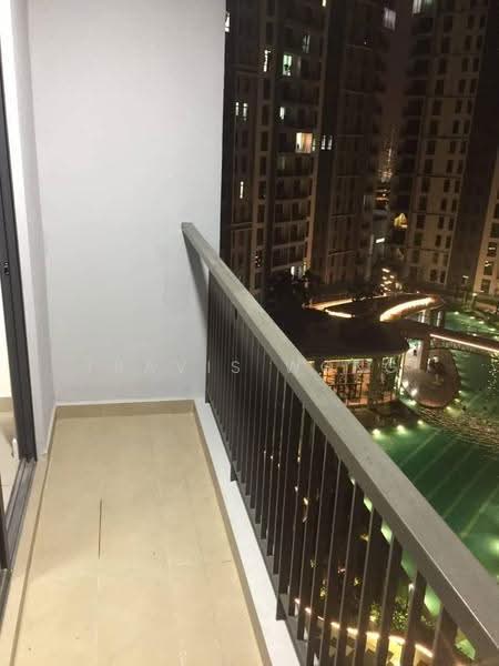 Kondominium untuk Dijual di The Henge - Travis Wong - Balcony - PropertyGuru.com.my