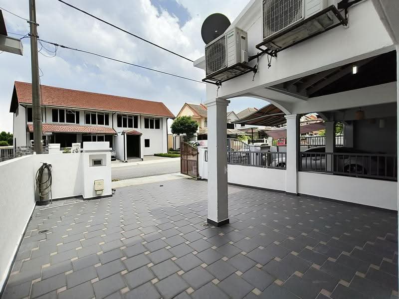 2-storey Terraced House for Sale in Usj 6 (Subang Jaya) - Joyce Kok - Exterior - PropertyGuru.com.my