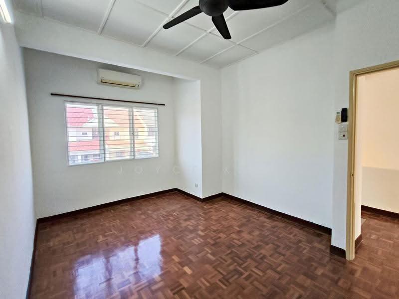 2-storey Terraced House for Sale in Usj 6 (Subang Jaya) - Joyce Kok - Interior - PropertyGuru.com.my
