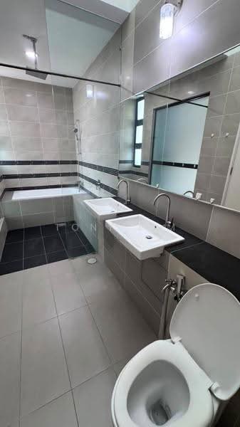 Rumah Berkembar untuk Disewa di Eco Botanic (Iskandar Puteri (Nusajaya)) - Tony Lim - Bathroom - PropertyGuru.com.my