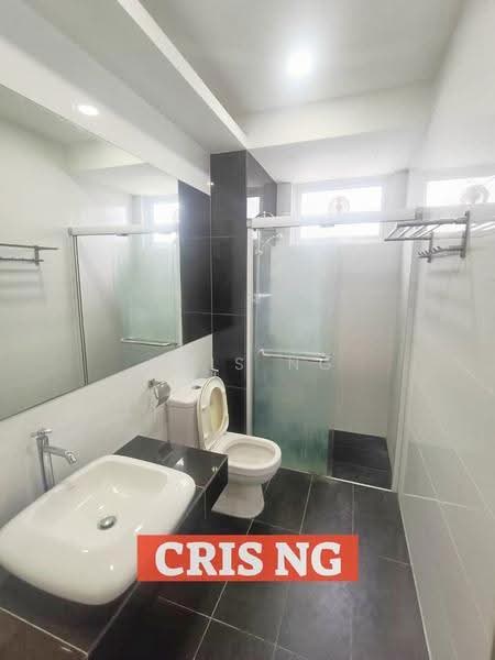 Kondominium untuk Disewa di The Clovers - Cris Ng - Bathroom - PropertyGuru.com.my