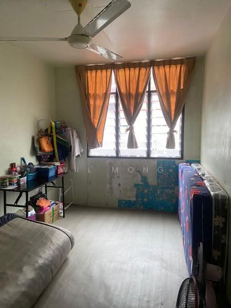 Flat for Sale at Taman Putri Kulai - Wil Mong - Bedroom - PropertyGuru.com.my