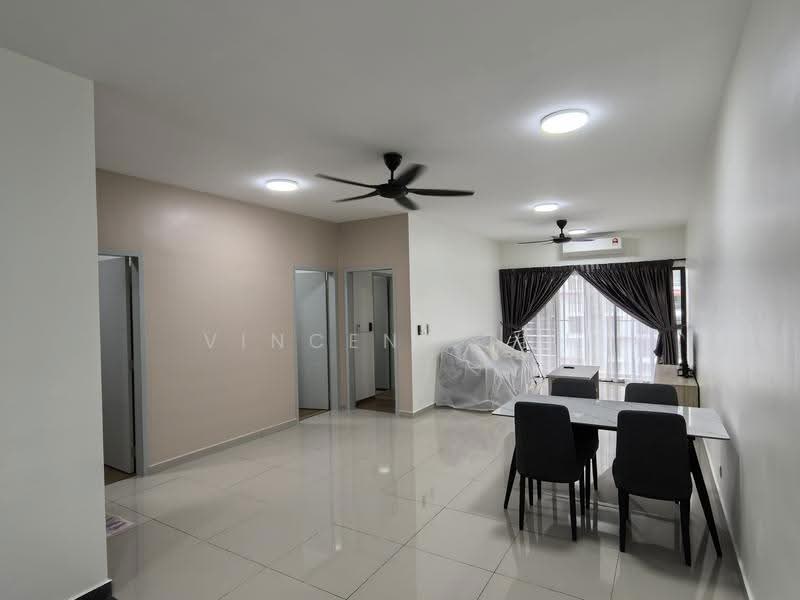 Kondominium untuk Disewa di Admiral Residences - Vincent Teh - Living Room - PropertyGuru.com.my