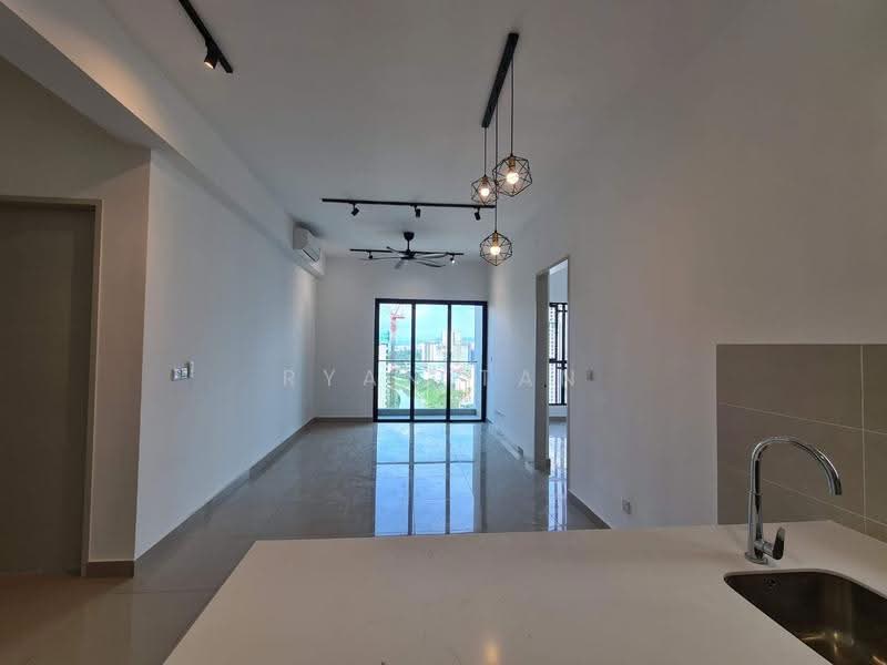 Kediaman Servis untuk Dijual di Citizen 2 - Ryan Tan - Living Room - PropertyGuru.com.my