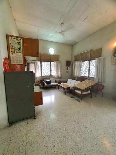Semi-Detached House for Sale in Jelutong (Penang) - Jin Chuah - Living Room - PropertyGuru.com.my