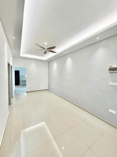 Rumah Teres 1-Tingkat untuk Dijual di Taman Sri Skudai (Skudai) - Wil Mong - Living Room - PropertyGuru.com.my