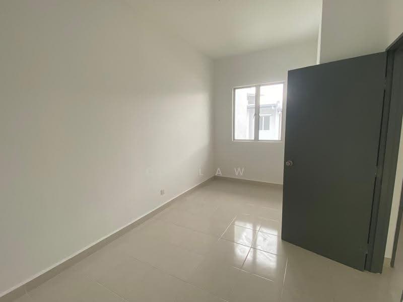 2-storey Terraced House for Sale in Bandar Tasik Kesuma (Beranang) - CK Law - Interior - PropertyGuru.com.my