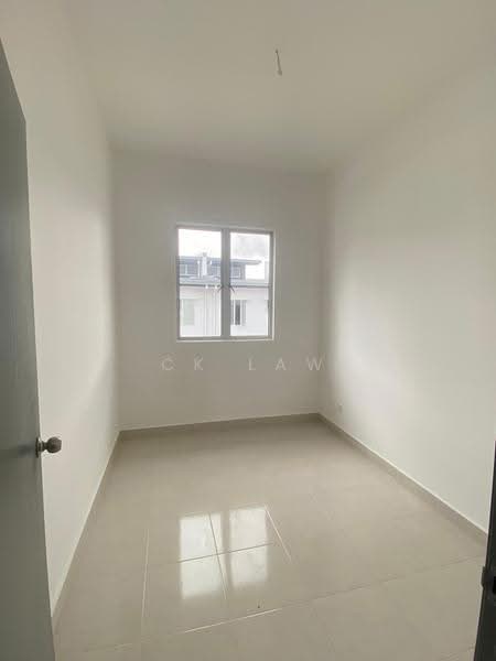 2-storey Terraced House for Sale in Bandar Tasik Kesuma (Beranang) - CK Law - Interior - PropertyGuru.com.my