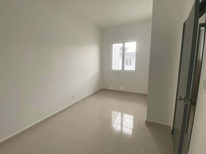 2-storey Terraced House for Sale in Bandar Tasik Kesuma (Beranang) - CK Law - Interior - PropertyGuru.com.my