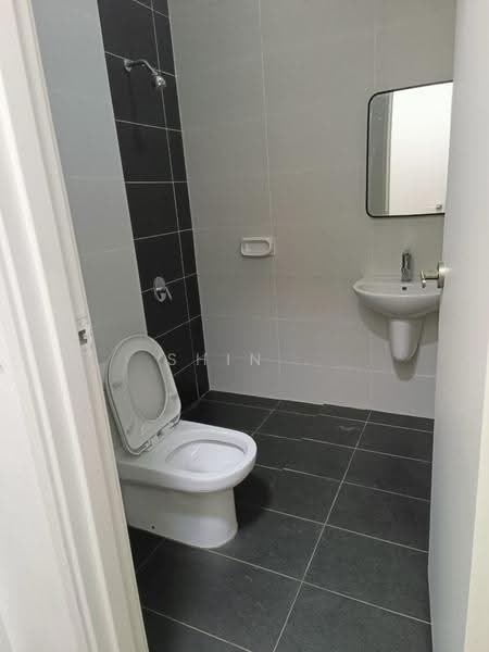 Rumah Kluster untuk Disewa di Eco Botanic (Iskandar Puteri (Nusajaya)) - Shin . - Bathroom - PropertyGuru.com.my
