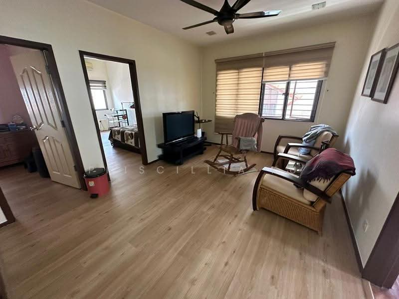2-storey Terraced House for Sale in sunway spk (Sunway Spk) - Priscillia Ku - Living Room - PropertyGuru.com.my