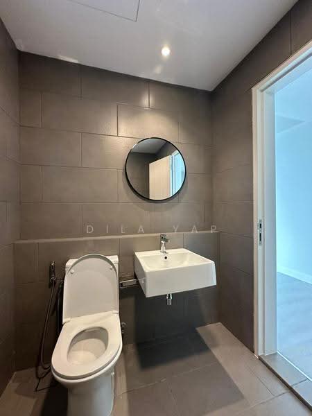 Service Residence for Rent at Maya Ara Residences - Dila Yap - Bathroom - PropertyGuru.com.my