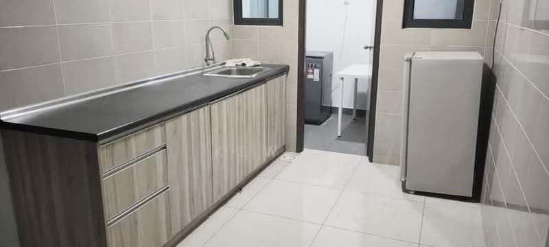Service Residence for Sale at Service Residence @ Landmark Residence 1 - Kew . - Kitchen - PropertyGuru.com.my
