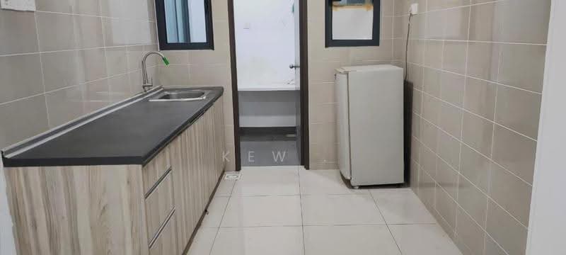 Service Residence for Sale at Service Residence @ Landmark Residence 1 - Kew . - Kitchen - PropertyGuru.com.my