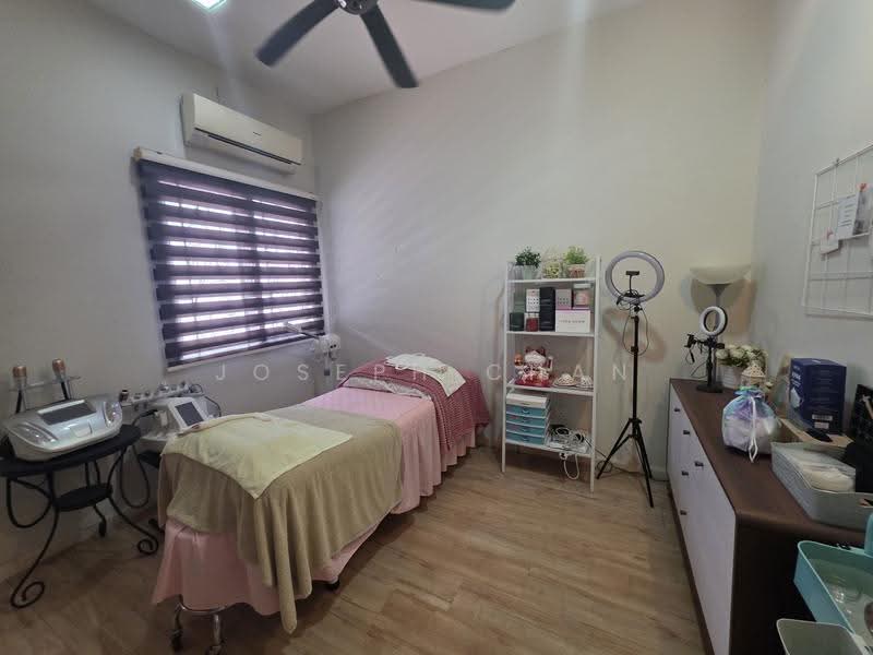 2-storey Terraced House for Sale in Sunway Alam Suria (Shah Alam) - Joseph Chan - Interior - PropertyGuru.com.my