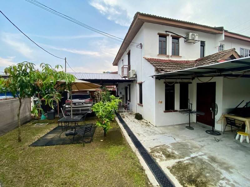 Rumah Teres 2-Tingkat untuk Dijual di Batu Caves (Selangor) - Shaziery Iskandar - Exterior - PropertyGuru.com.my