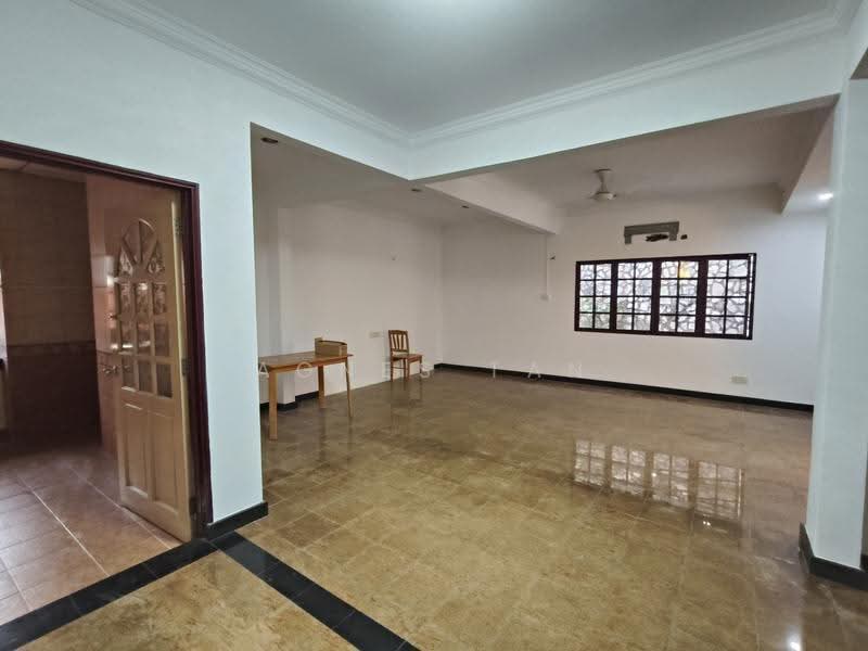 Semi-Detached House for Sale in Taman United (Jalan Klang Lama (Old Klang Road)) - Agnes Tan - Interior - PropertyGuru.com.my