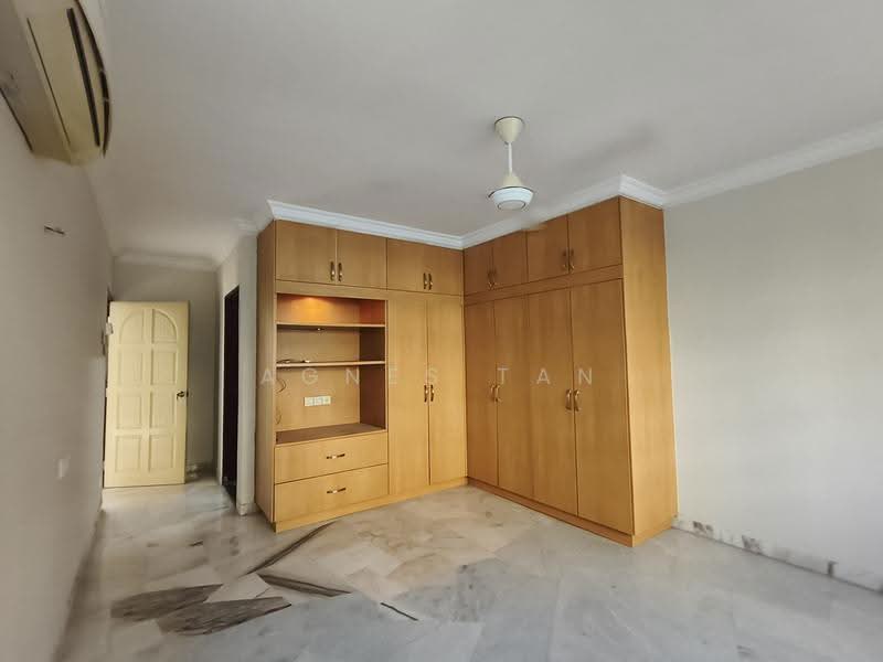 Semi-Detached House for Sale in Taman United (Jalan Klang Lama (Old Klang Road)) - Agnes Tan - Interior - PropertyGuru.com.my