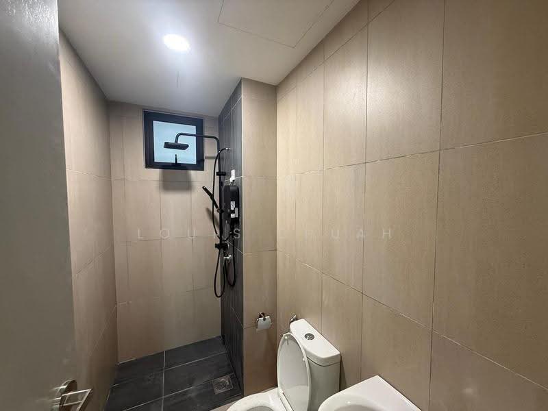 Kondominium untuk Disewa di D' Starlingtton - Louis Chuah - Bathroom - PropertyGuru.com.my