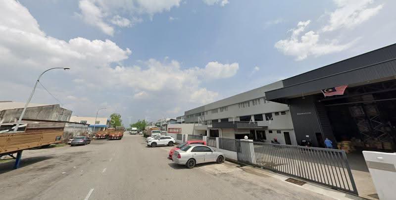 Semi-D Factory for Rent in Taman Perindustrian Taming Jaya (Balakong) - Steven Tay - Exterior - PropertyGuru.com.my