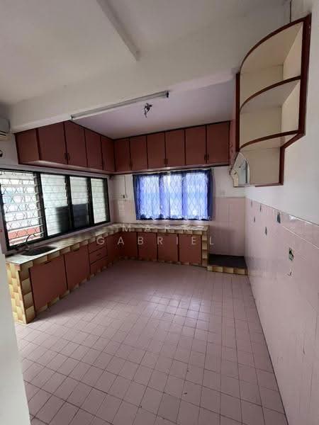 2-storey Terraced House for Sale in SS25 (Petaling Jaya) - Mark Gabriel - Kitchen - PropertyGuru.com.my