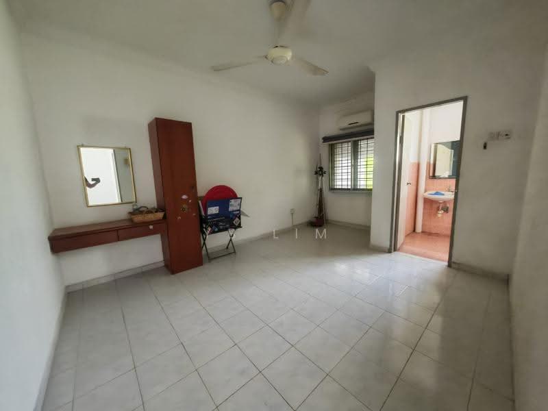2-storey Terraced House for Sale in Taman Kota Laksamana (Melaka City) - YB Lim - PropertyGuru.com.my