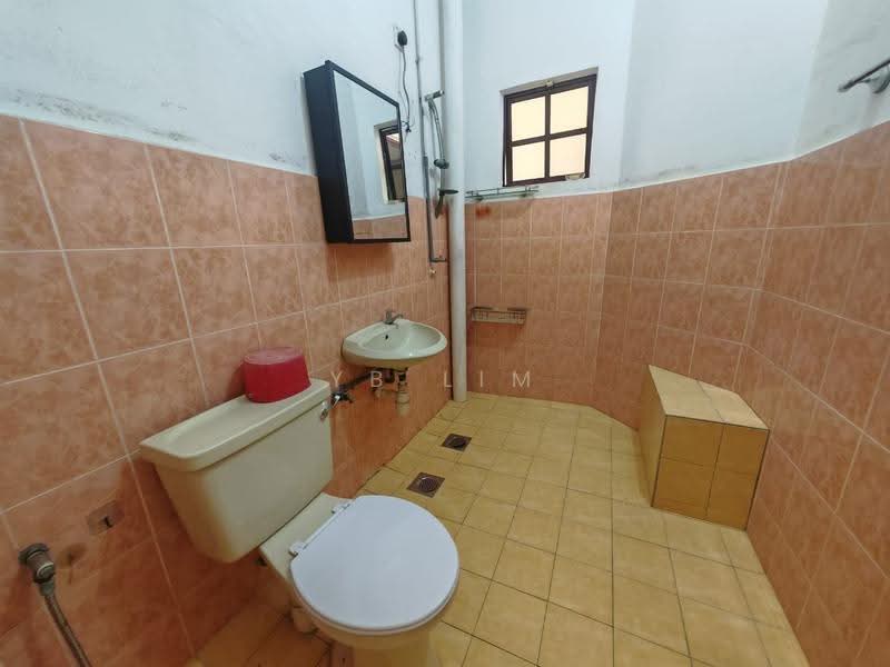 2-storey Terraced House for Sale in Taman Kota Laksamana (Melaka City) - YB Lim - PropertyGuru.com.my