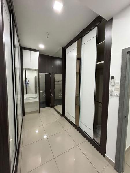 Cluster House for Sale in Taman Mutiara Mas (Skudai) - Grace Ng - Corridor - PropertyGuru.com.my