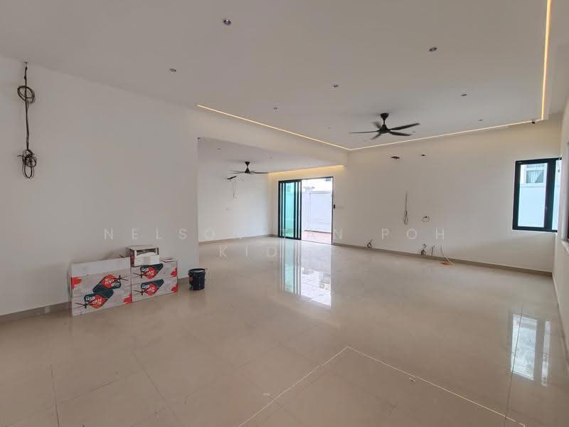 Semi-Detached House for Sale in Johor Bahru (Johor) - Nelson Tan Poh Kiong - Living Room - PropertyGuru.com.my