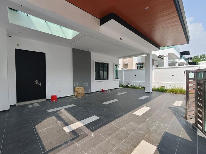 Semi-Detached House for Sale in Johor Bahru (Johor) - Nelson Tan Poh Kiong - PropertyGuru.com.my