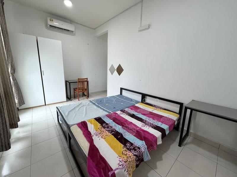 Kediaman Servis untuk Disewa di Mesahill - Chrix Soo - Bedroom - PropertyGuru.com.my