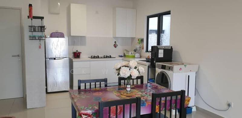 Kediaman Servis untuk Disewa di Duduk Se.Ruang @ Eco Sanctuary - Teck Weng Tan - Kitchen - PropertyGuru.com.my