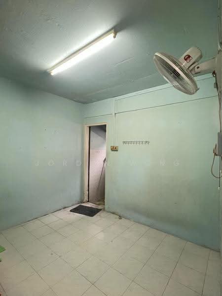 Flat for Sale at Flat Taman Ungku Tun Aminah - Jordan Wong - Interior - PropertyGuru.com.my