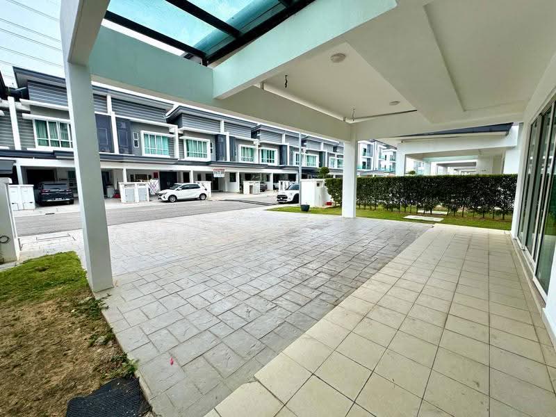 Cluster House for Sale in Bandar Bukit Raja (Klang) - AZMAN ZAKARIA - Exterior - PropertyGuru.com.my