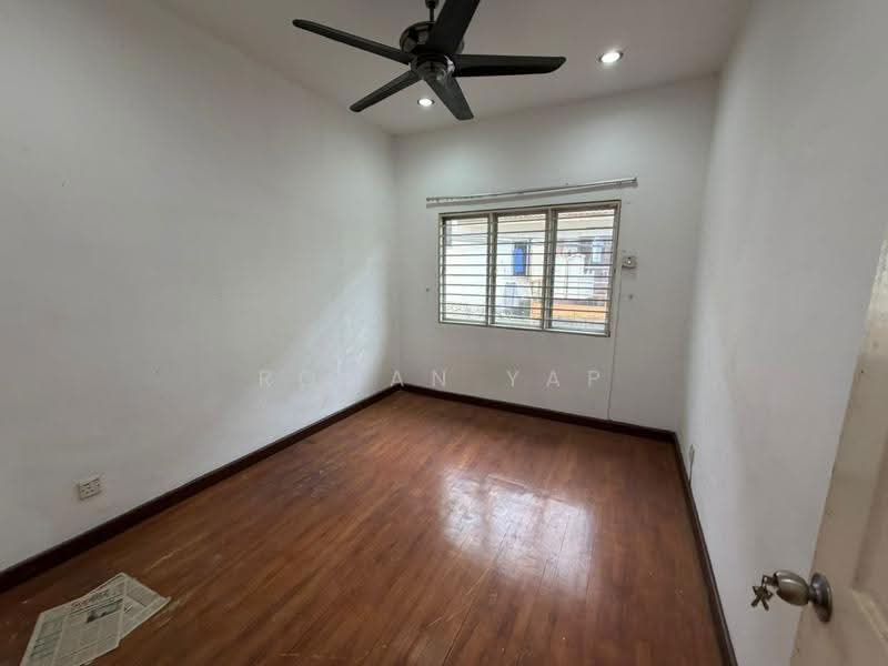 2-storey Terraced House for Sale in Sungai Buloh (Selangor) - Roman Yap - PropertyGuru.com.my