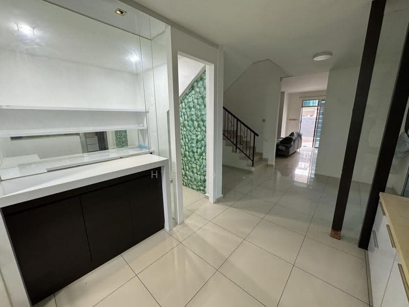 Rumah Teres 2-Tingkat untuk Dijual di Austin Crest (Johor Bahru) - Heng . - PropertyGuru.com.my
