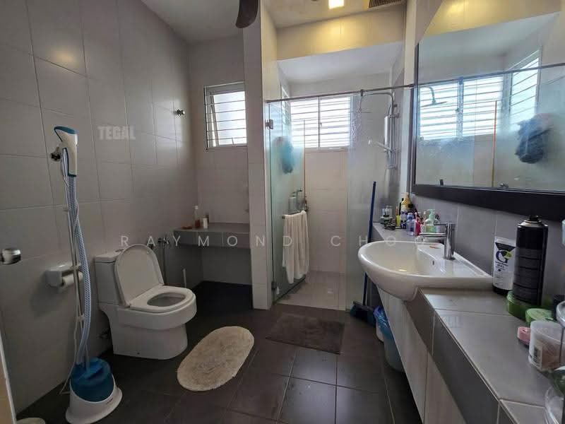 Semi-Detached House for Sale in Setia Damai (Setia Alam) - Raymond Choo - Bathroom - PropertyGuru.com.my