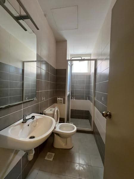 Condominium for Rent at Sg Long Residence - Kah Hin Lee - Bathroom - PropertyGuru.com.my