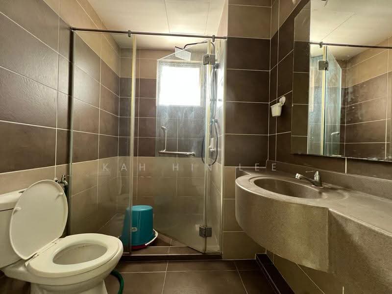 Condominium for Rent at Sg Long Residence - Kah Hin Lee - Bathroom - PropertyGuru.com.my