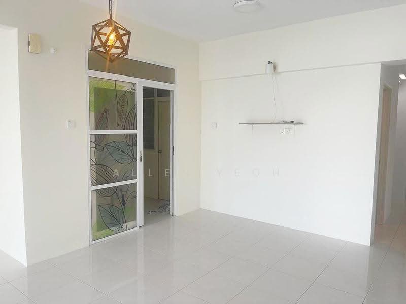 Kondominium untuk Dijual di Summer Place - Allen Yeoh - Living Room - PropertyGuru.com.my