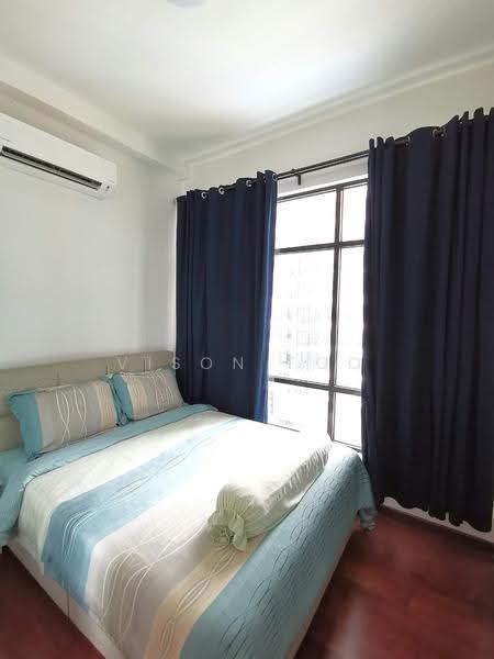 Kediaman Servis untuk Disewa di Molek Regency - Vison Foo - Bedroom - PropertyGuru.com.my