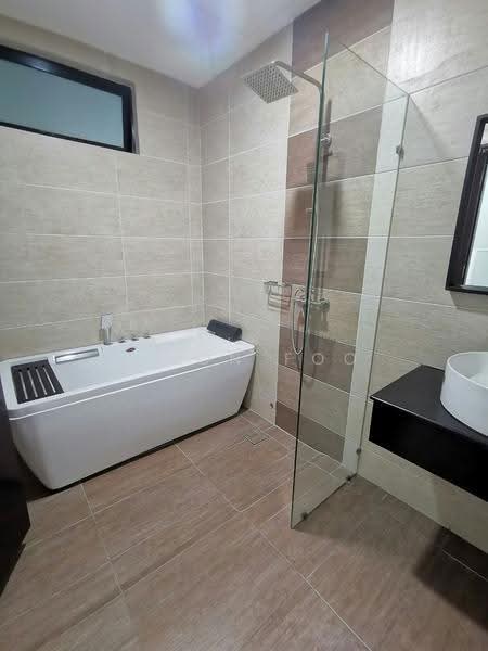 Kediaman Servis untuk Disewa di Molek Regency - Vison Foo - Bathroom - PropertyGuru.com.my