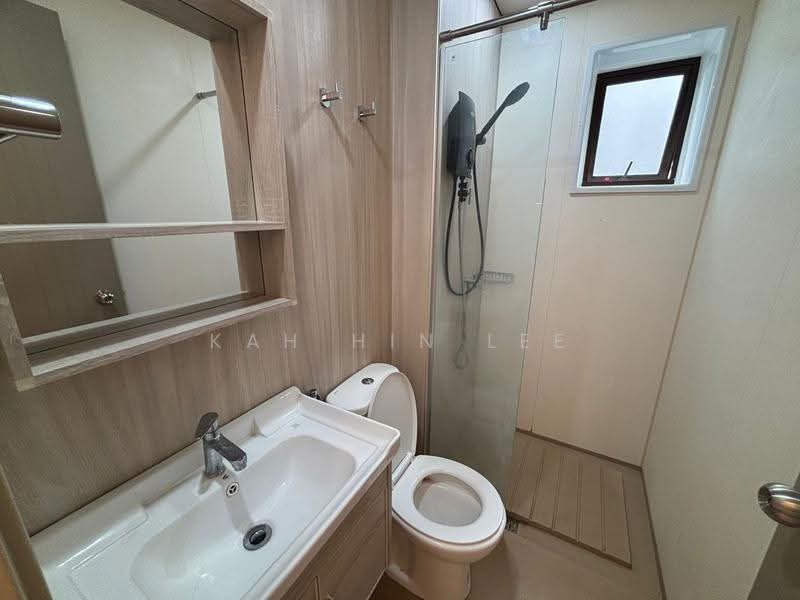 Kediaman Servis untuk Disewa di Vision City Youth City - Kah Hin Lee - Bathroom - PropertyGuru.com.my