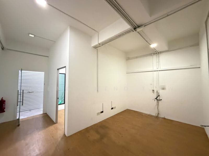 Shop / Office for Rent in Southkey (Johor Bahru) - Sheng Cheng Tiew - Interior - PropertyGuru.com.my