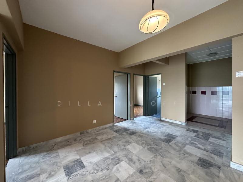 Condominium for Sale at Mutiara Condominium - DILLA YUSOFF - Interior - PropertyGuru.com.my