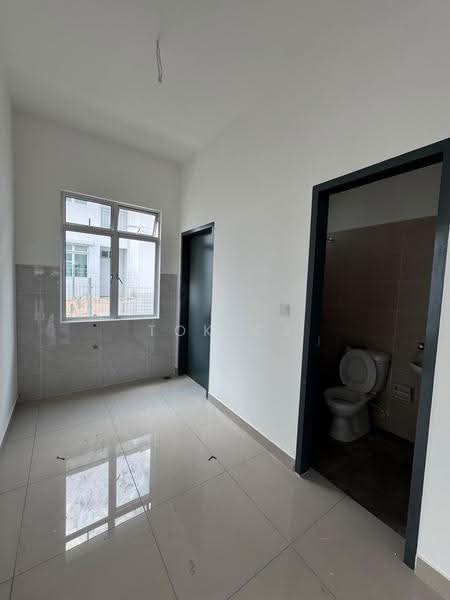 Rumah Teres untuk Dijual di Bandar Dato Onn (Tebrau) - Tok CJ - Interior - PropertyGuru.com.my