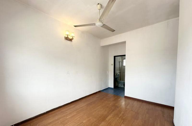 Pangsapuri untuk Dijual di Wira Apartment, Taman Tun Perak - Arif MS - Interior - PropertyGuru.com.my