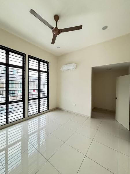 Rumah Teres 2-Tingkat untuk Disewa di Bandar Uda Utama (Johor Bahru) - See Yin . - Interior - PropertyGuru.com.my