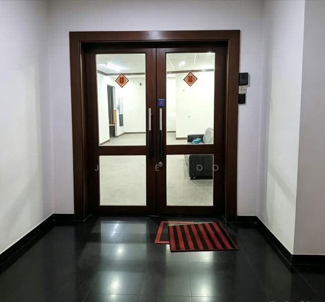 Office for Rent in Bandar Puteri Puchong (Puchong) - Joyce Hoo - Entrance - PropertyGuru.com.my